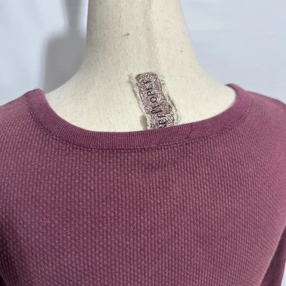 Free People • Crafty Lace Cuff Long Sleeve Thermal Top Burgundy S - Picture 7 of 12